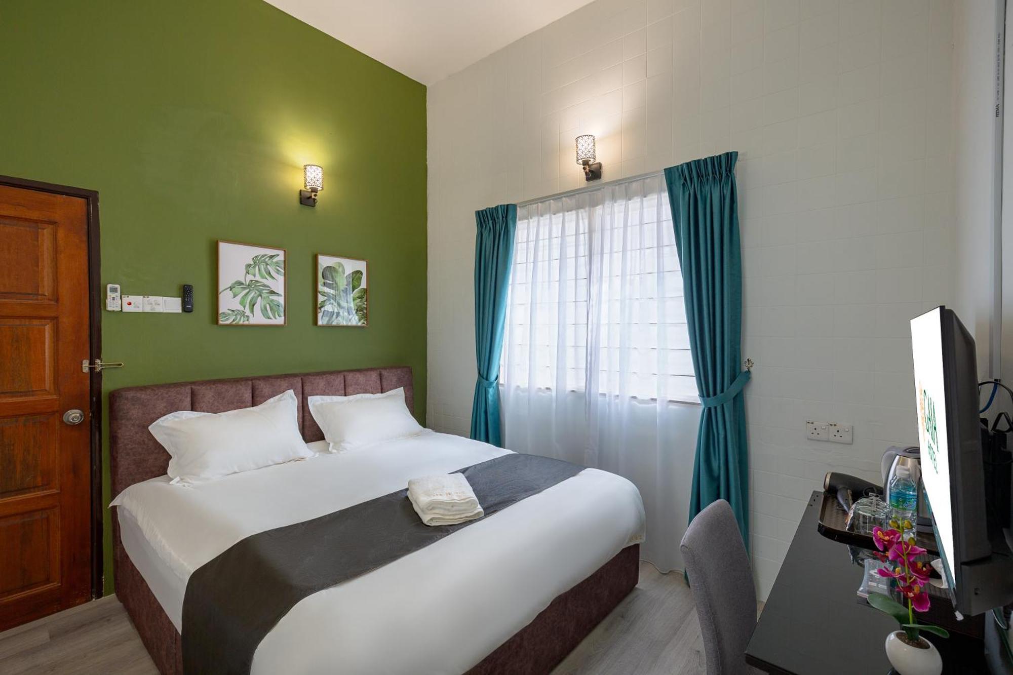 Gaia Hotel 丹绒武雅 外观 照片